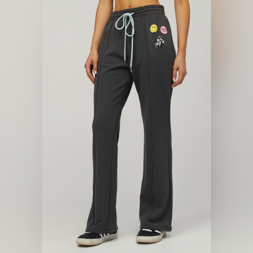 Sound And Vision Pintuck Sweatpant Daydreamer